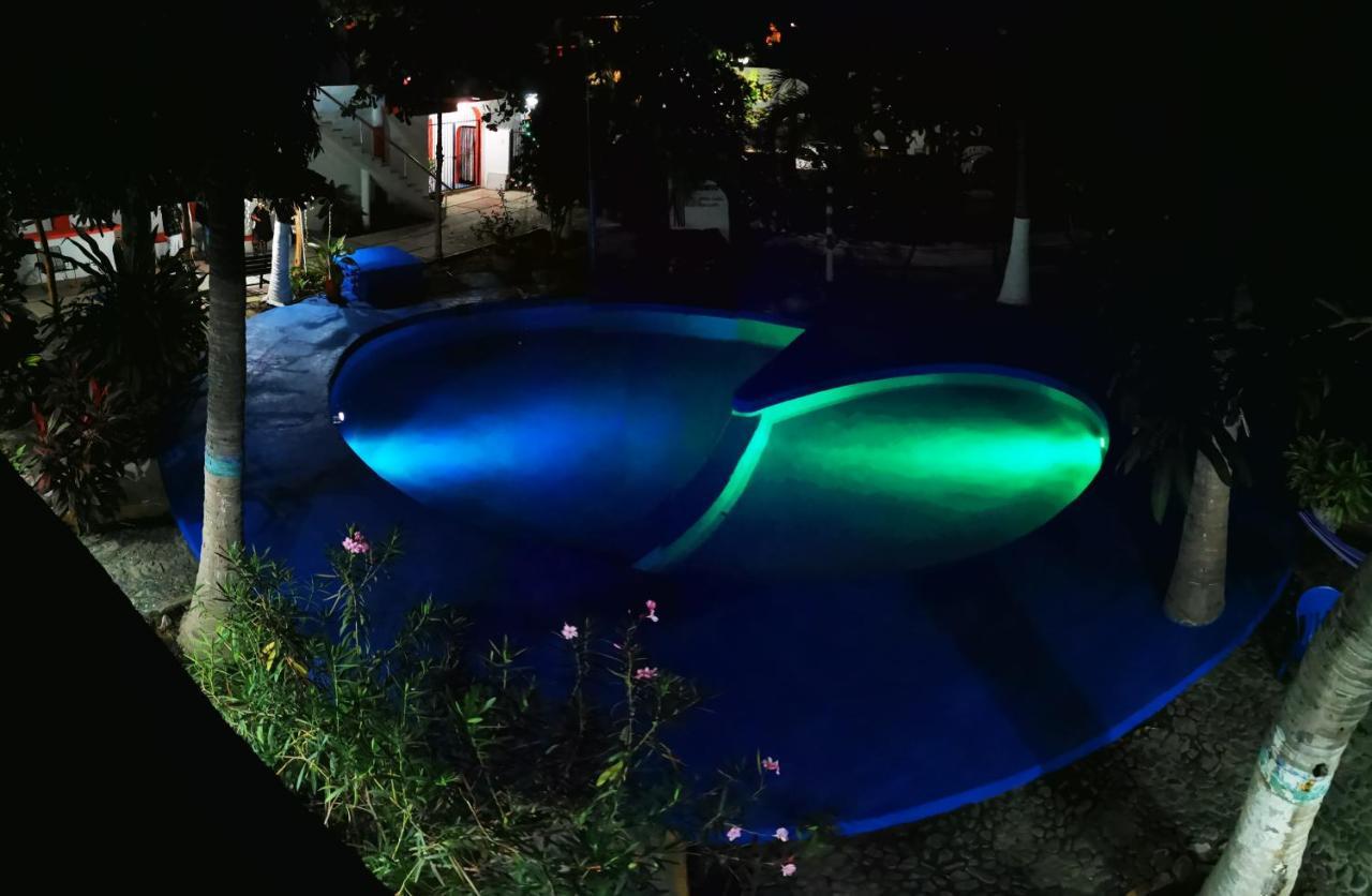 Hotel Oasis Melaque San Patricio Melaque Bagian luar foto