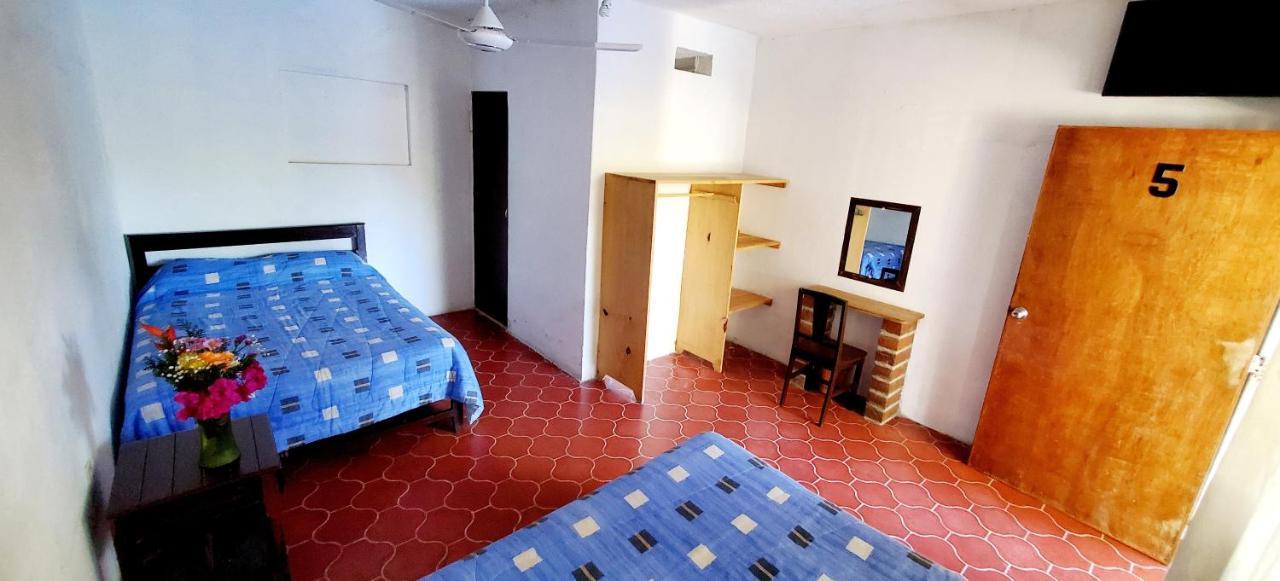 Hotel Oasis Melaque San Patricio Melaque Bagian luar foto