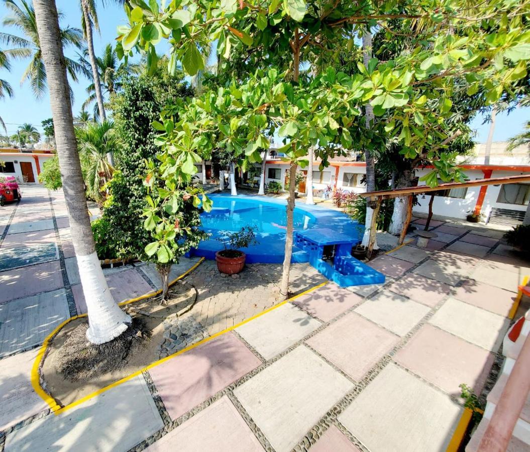 Hotel Oasis Melaque San Patricio Melaque Bagian luar foto